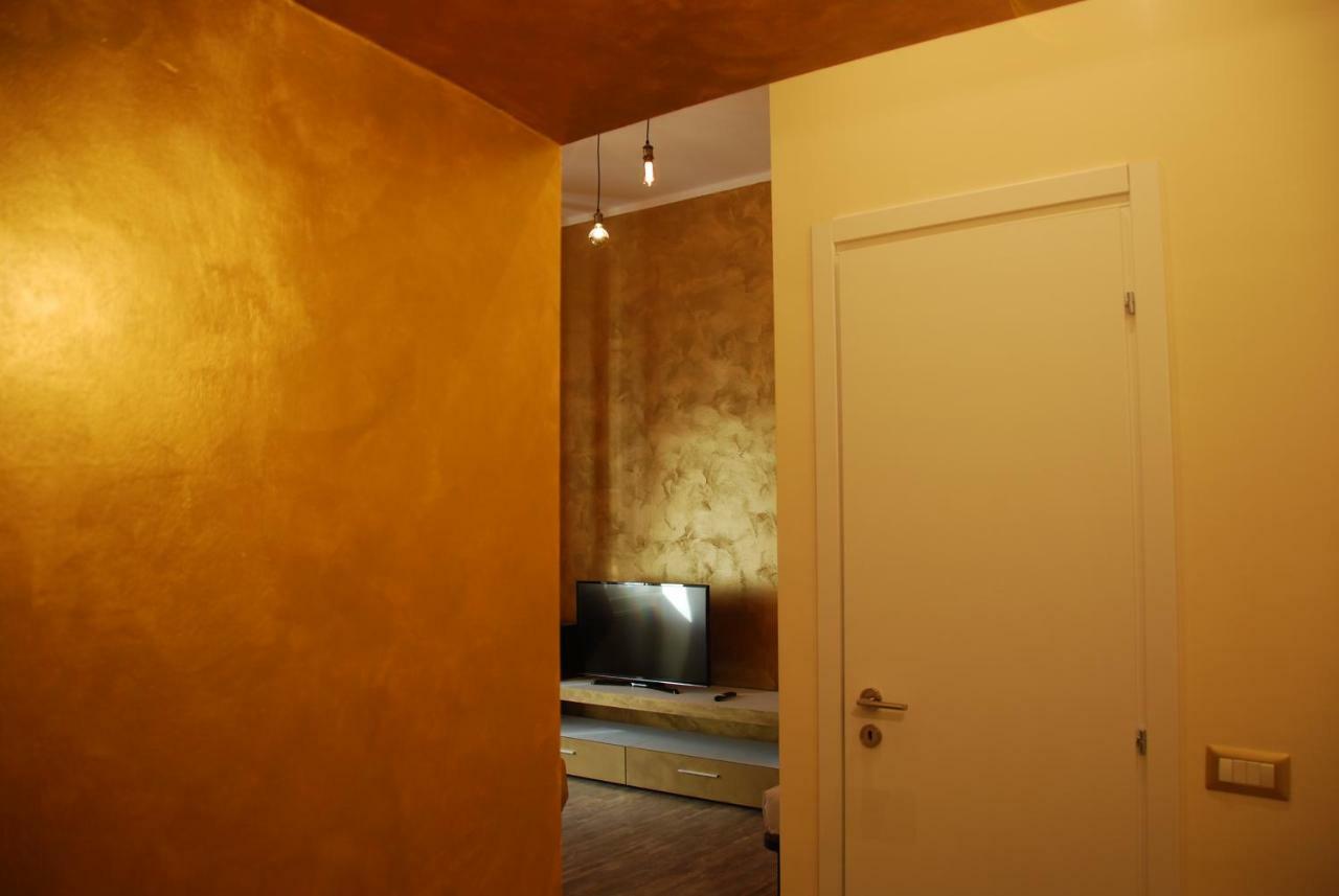 Secret Rhome Colosseum Art Rome Exterior photo